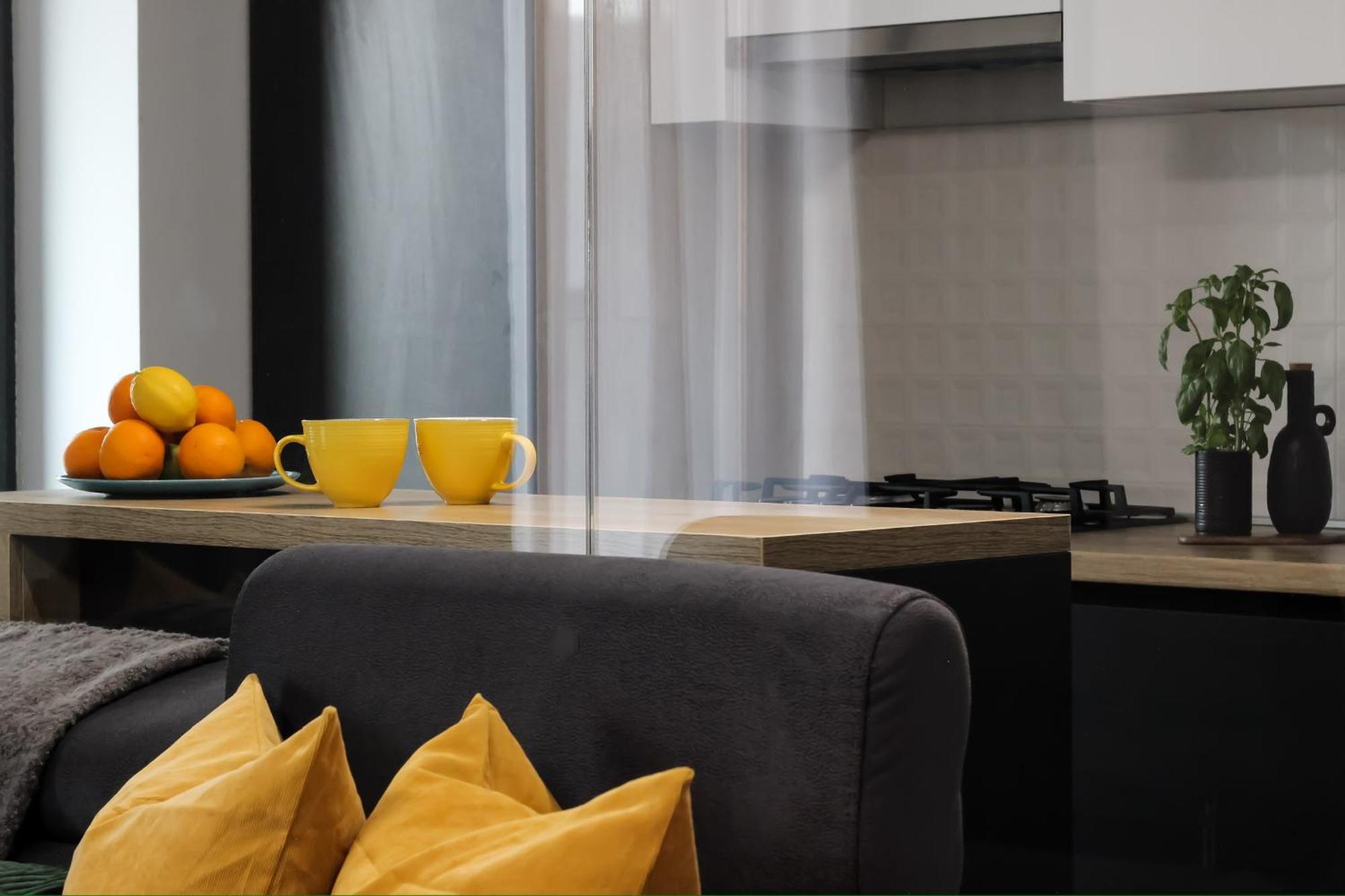 Sandra - Park-View Apt With Balcony & Parking บูคาเรสต์ ภายนอก รูปภาพ